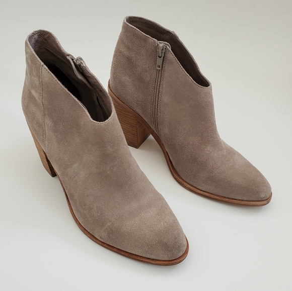 Jeffrey Campbell Kamet 2 Tan Ankle Bootie - Picture 2 of 10